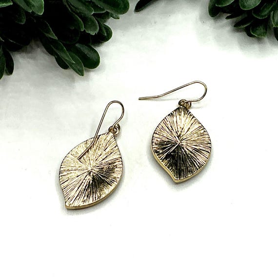 Artisan Leaf Design Two Tone Dangle Earrings With… - image 4