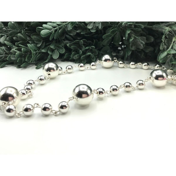 Vintage necklace silver tone metal beads Ralph Lauren 18" length