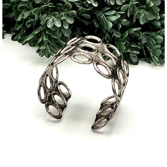 Statement Cuff Bracelet with Circle Hammered Silv… - image 4