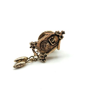 Vintage tac pin, silver tone cuckoo clock, by avon