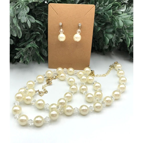 Parure De Bijoux Fausses Perles - Collier, Bracelet Et Boucles D'oreilles - Marque Marzia - Occasion