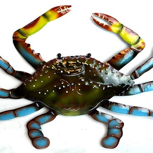 Outdoor Crab Art 