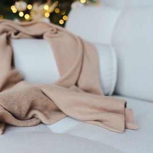 Cashmere Oversized Scarf, Women Cashmere Beige Scarf, Mom Gift, Pure cashmere long  scarf, Mother Gift, Oversized cashmere Scarf Wrap