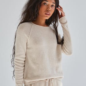 Pure Cashmere Knit Sweater, Womens Cashmere Pullover, Loose Knitted Cashmere Sweater for Her, Breathable and Light Sweater