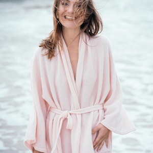 Cashmere Womens Bathrobe, Knitted Wrap Robe, Cashmere Loungewear, Oversized Kimono Robe, Plus Size Bath Robe, Luxury Gift for Her Homewear