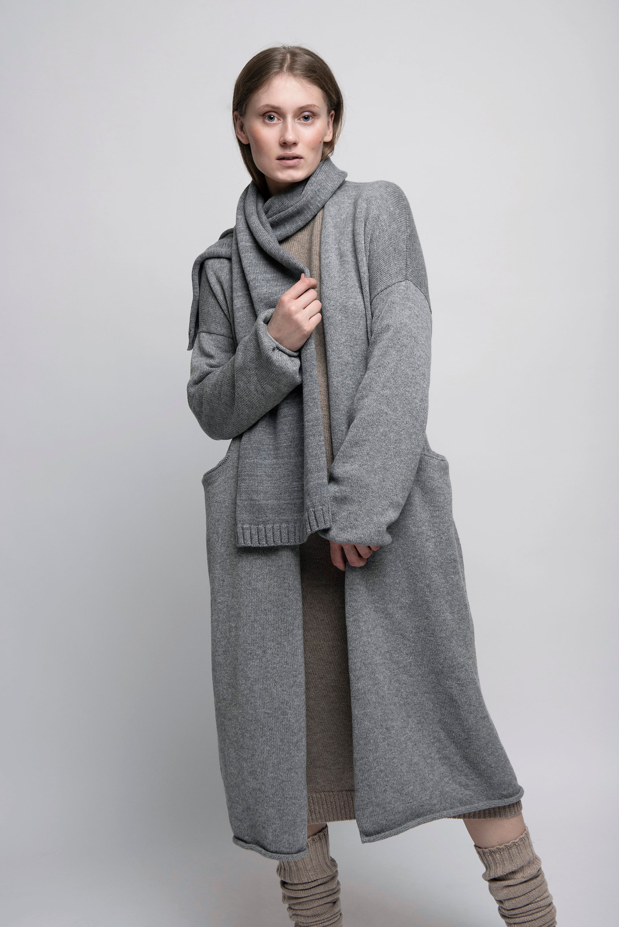 Long cashmere cardigan with pockets hotsell