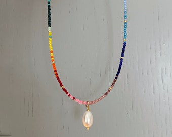 Natural pearl pendant rainbow necklace/beaded pearl necklace/rainbow bead necklace/pearl necklace/colorful bead necklace/pearl pendant/gift