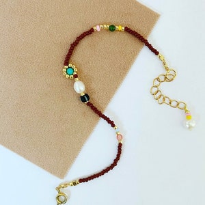 Cute beaded pearl sunflower daisy bracelet/minimalist seed bead necklace/flower bracelet/delicate flower bead bracelet/Anya nord/gift