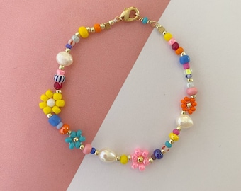 Daisy bracelet colorful beaded flower pearls/colorful flower bracelet/sunflower bracelet/gold filled flower bracelet/flower and pearl