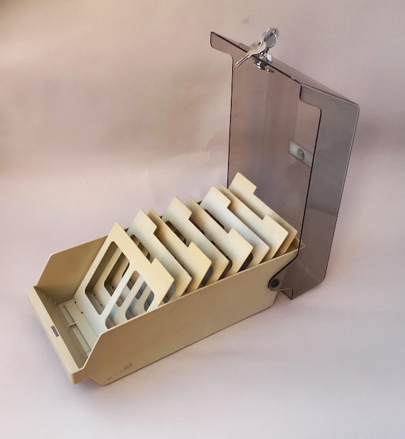 Vintage Plastic Floppy Disk Storage Box With Keys 80s Retro