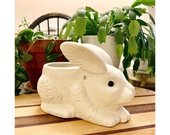 Ceramic bunny rabbit hanging planter pot vase 5"