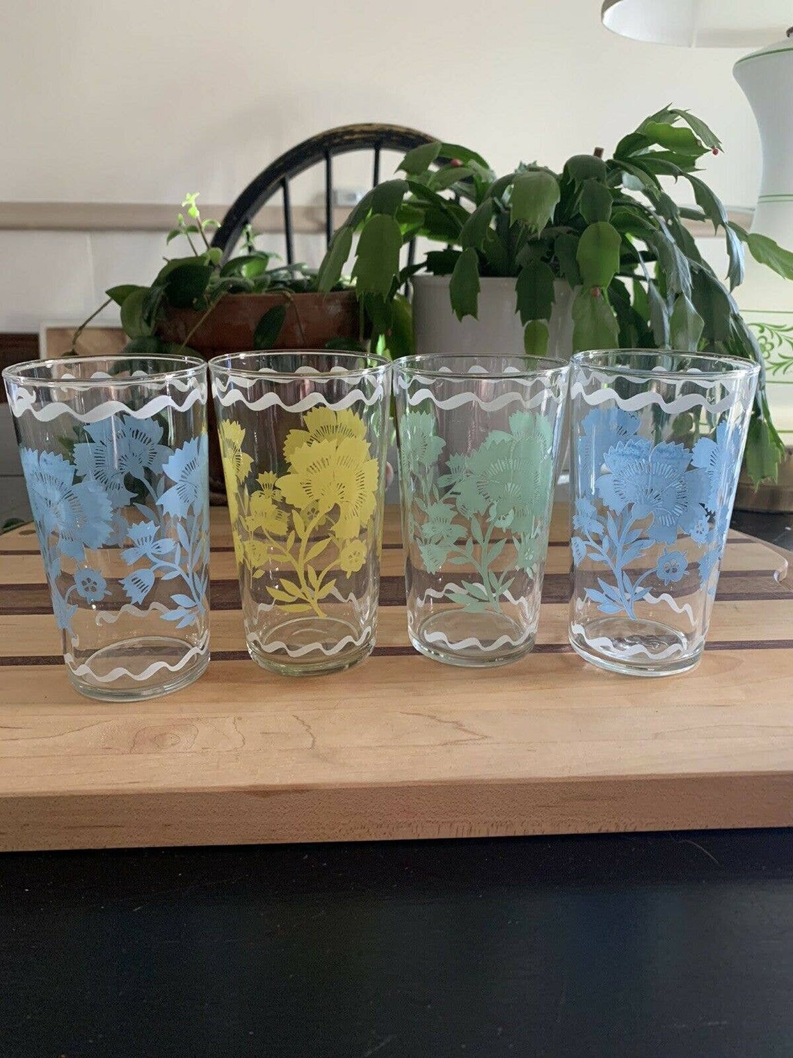 Vintage Drinking Glasses Painted Flowers Set of 4 Tumblers Etsy
