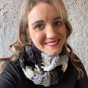 Infinity Scarf | Newspaper Variegated Colors