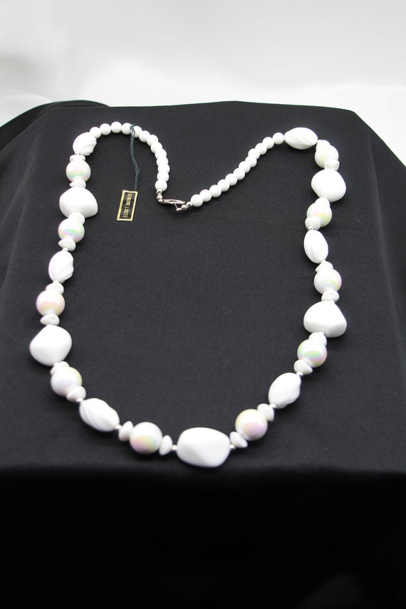 Vintage Genuine Lucite White Beaded Necklace