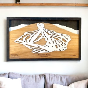 Waterville Valley Ski Resort, Waterville Valley, New Hampshire: Skiroutekaart, Skihuisdecor, 3D-gelaagde bergen, Snowboarddecor