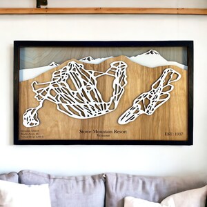 Station de ski de Stowe, Stowe, Vermont - Ski déco, carte des pistes de ski en bois, art des pistes de ski, plan de la station de ski en couches 3D, déco maison de ski, déco snowboard