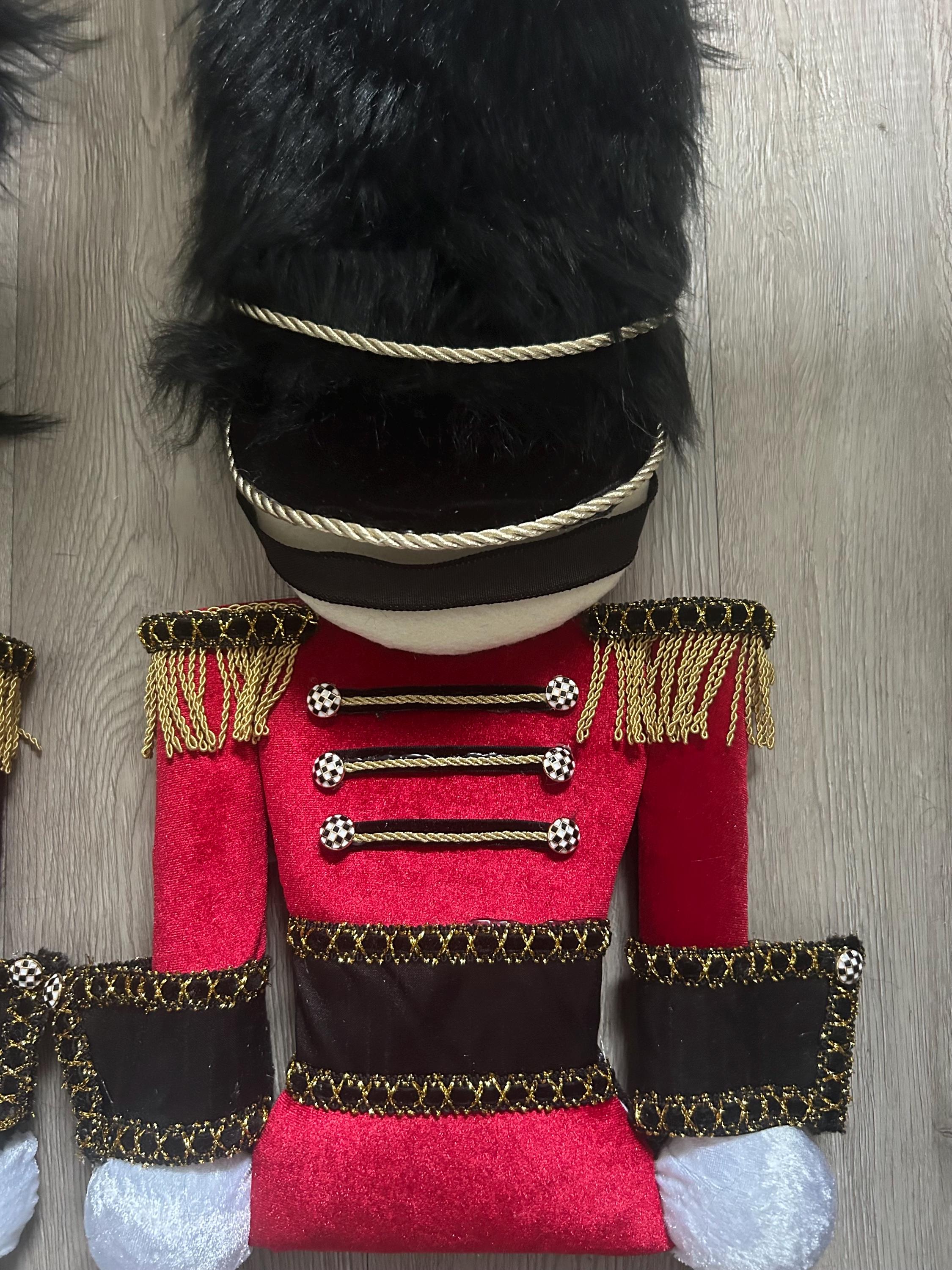 Windsor Caucasian Nutcracker wreath attachment