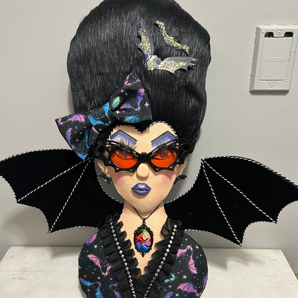 Queen of the night Bat wreath attachment