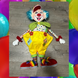 Clown wreath attachment, Chuckles The clown, Birthday, birthday decor, Carnival, Circus