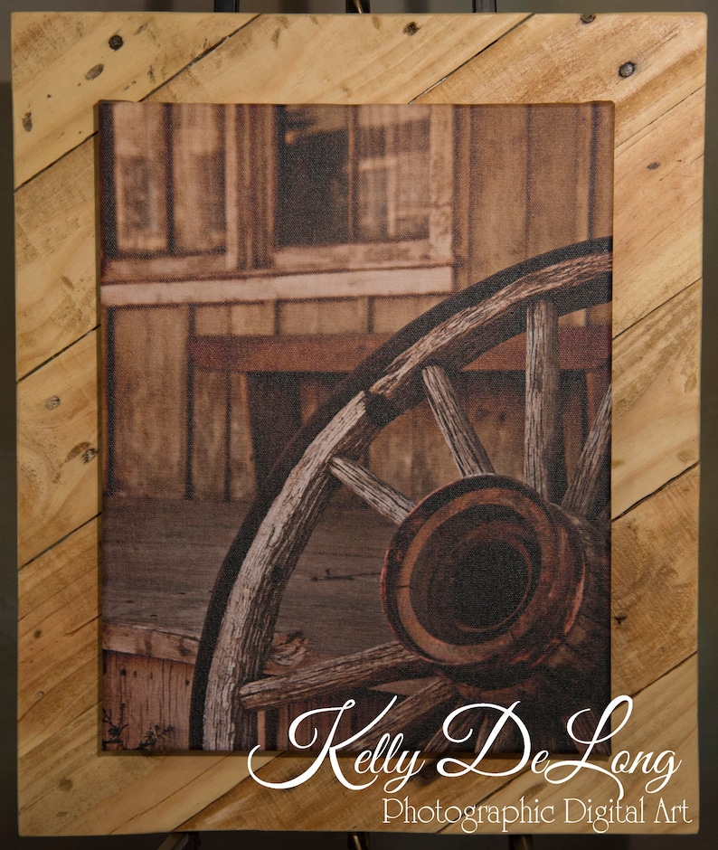 Old Western Wagon Wheel Wall Decor Art Image 0