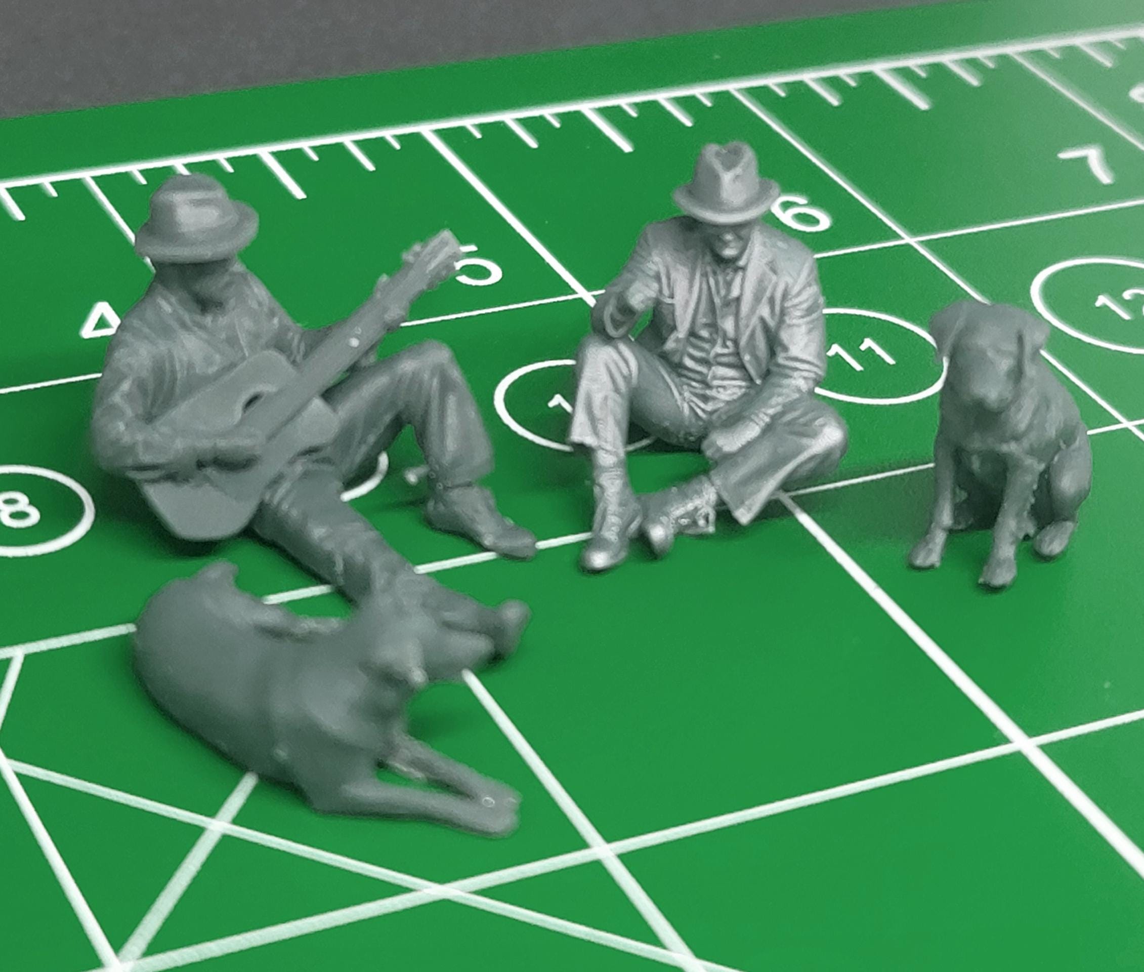 1:48 Hobos #2 and Dogs [on30, O Scale, Etc.] - Etsy
