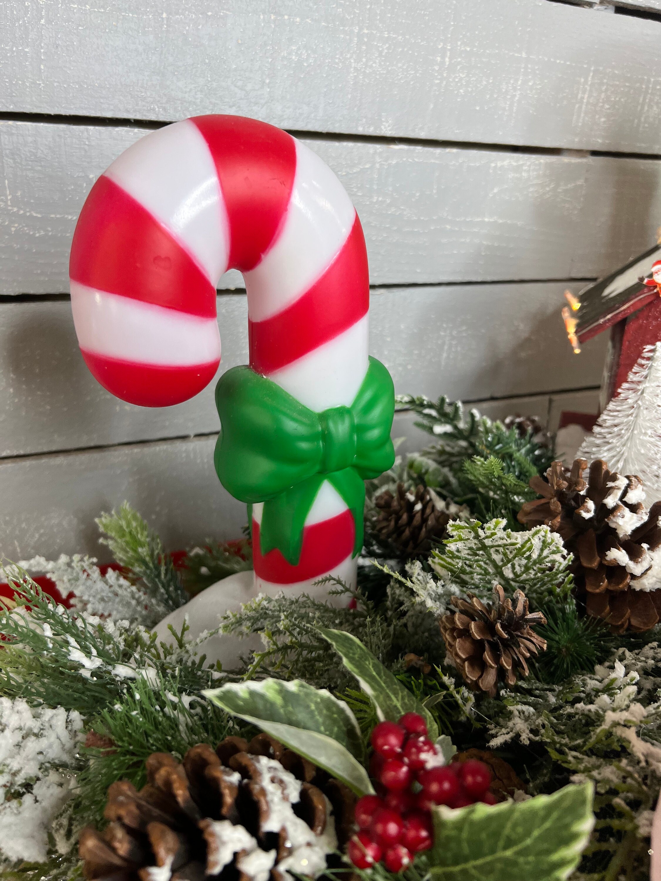 Christmas Centerpiece, Santa Centerpiece, Christmas Arrangement, Santa