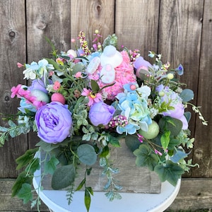 Bunny Cupcake Easter Centerpiece, Pink Purple Floral Spring Decor