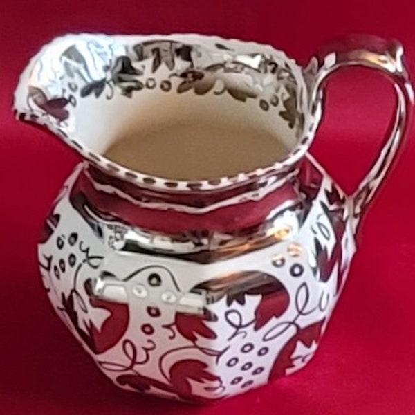 Vintage ca. 1940's,  Art Deco, Luster Earthenware Small Pitcher/Creamer By Wedgwood Of Etruria & Barlaston, Made In England, Valentine's Day