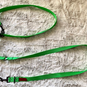 2,5 cm Freihand-Hundeleine, Multi-Use-Hundeleine, um die Taille, über die Schulter, handgefertigte Qualität von Critter Harmony Solid Color Options