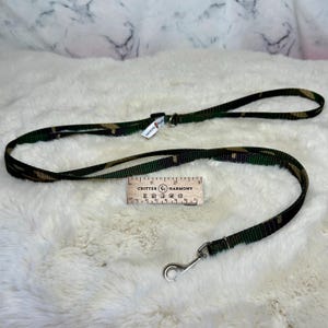 1/2 ”verstellbare Hundeleine, Katzenleine, Standard-Design, 3-6 &#39;, D-Ring, leichtes und langlebiges Haustiergeschenk, handgefertigt von Critter Harmony