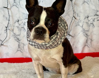 Grey Houndstooth Dog Sweater Scarf, Cat Scarf Unique Custom Twisty Design Handmade Critter Harmony  Fabric Upcycled Pet Fashion Accessory