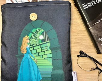 Cursed Aurora - Book/iPad/e-Reader SLEEVE