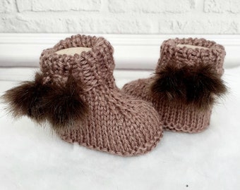 Knitted baby boots New born baby shoes Infant booties Baby shower gift Pompom booties