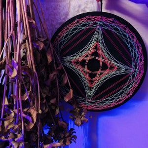 UV Psychedelic Mandala String art,20x20cm/7.8inches,Handmade 3D Wall Art,Black light,Home decor,Wall hanging,Yoga,thread&nails