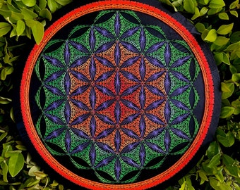 UV Psychedelic Flower of Life String art,Handmade Wall Art,3D,Black light,decor,Wall hanging,Yoga,thread&nails,meditation