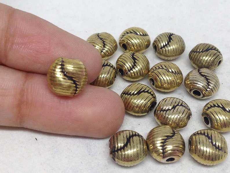 11 Pieces 10 x 10mm ~ BD-03 11 Rondelle Engraved Antique Brass Beads