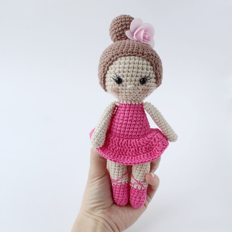 Cadeau pour professeur de danse au crochet ballerine poupée en Etsy