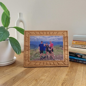 Family Photo Frame Shelf Custom Wooden Photo Gift Wood Picture Frame Birthday Gift for Husband Personalised Photography Unique Gift Photos