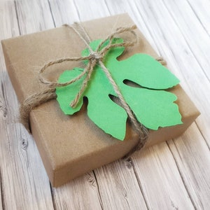 Étiquettes suspendues 10 feuilles, lot d'étiquettes, étiquettes de cadeaux, étiquettes d'entreprise, étiquettes d'emballage, étiquettes en carton, étiquettes, étiquettes feuilles tropicales