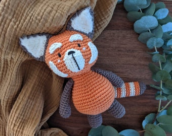 Lisou the chubby red panda - crochet pattern
