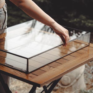 Glass Box Black Showcase