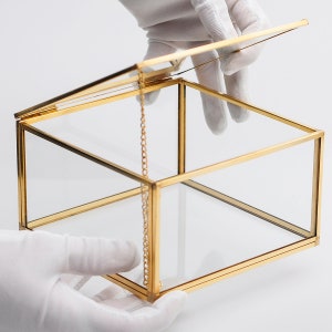 Caixa de vidro para fotos de 6x6x3" com cartão de latão dourado personalizável, joias personalizáveis, buquê de casamento, organizador de lembranças, presente de Natal