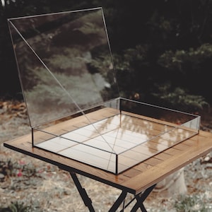 Glass Box Black Showcase