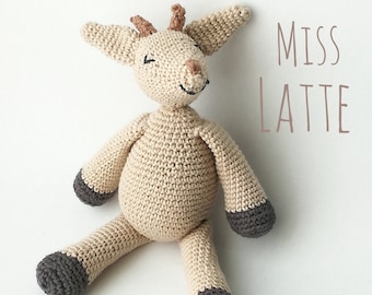 Crochet Pattern Miss Latte, the Goat / Amigurumi toy animal / Receita de crochê / Instant PDF download