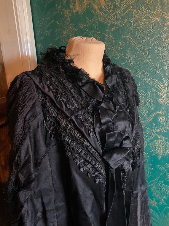 Antique Victorian/Edwardian black silk jacket