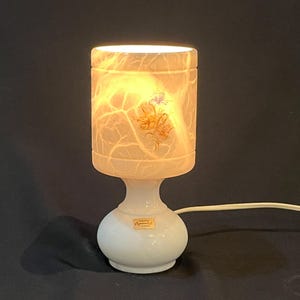 Vintage 1970s - 1980s Pegasam Spain Boho Chic Countryside Folks Alabaster Lamp, White Marble Bedside Lamp Night Light