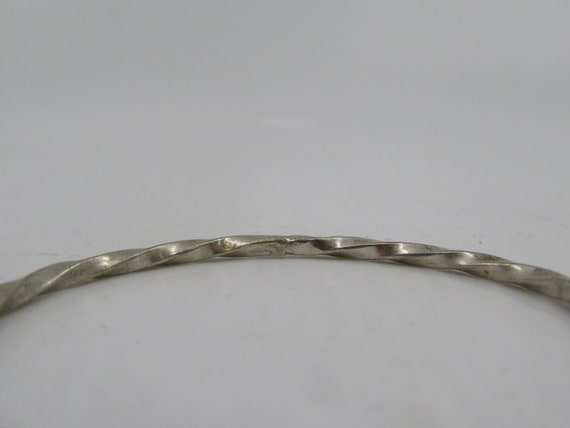 Vintage Sterling Silver Bangle Linear Pattern Bra… - image 2