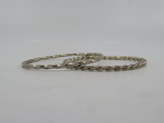 Vintage Sterling Silver Bangle Linear Pattern Bra… - image 1