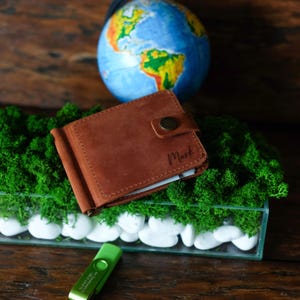 Personalisierte minimalistische Brieftasche, Geldbeutel aus Leder, Banknotenhalter aus Leder, zweifache Brieftasche mit Geldklammer, kompakte Brieftasche, Mini-Brieftasche für Papa