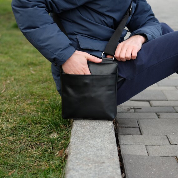 Bandolera lateral online hombre